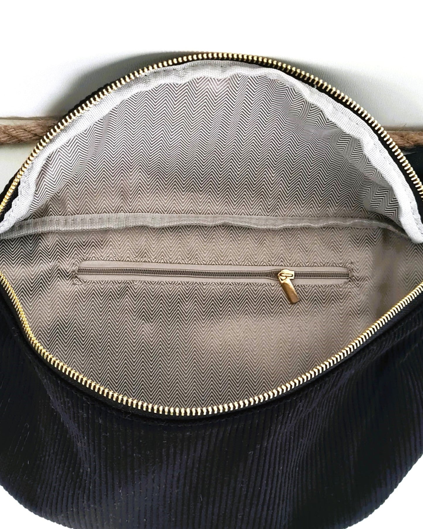 Banane Alizée en velours côtelé noir