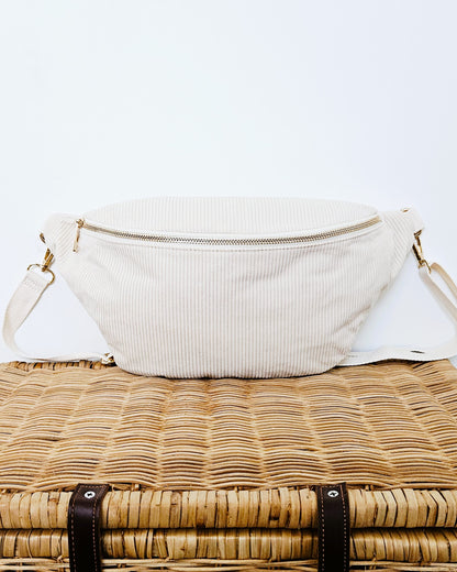 Sac banane Alizée en velours côtelé beige