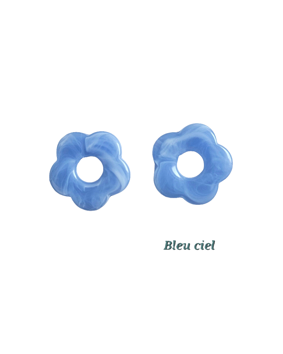 Créoles et fleurs interchangeables