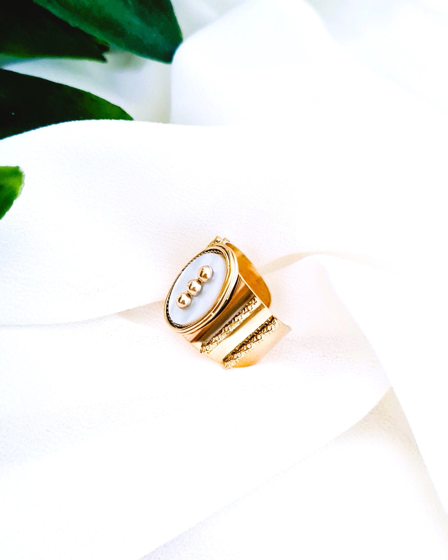 Bague Nacre