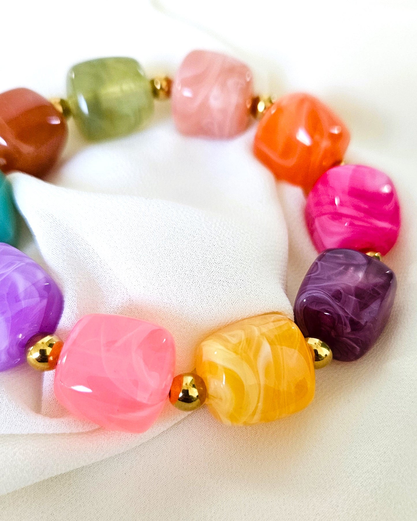 Bracelet Rainbow en perles multicolores - création Bahia