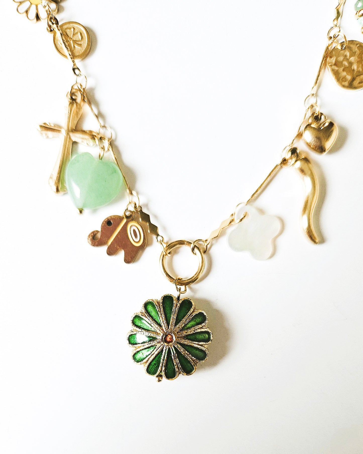 Collier Empire