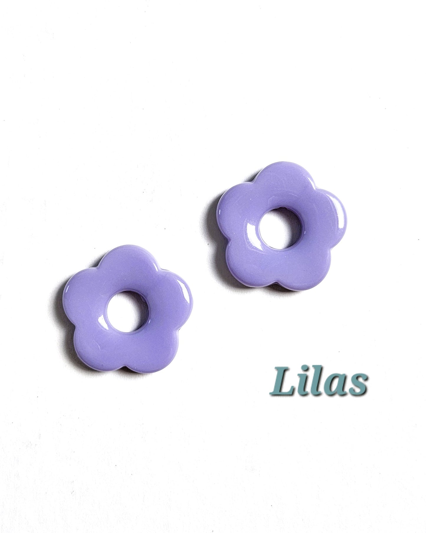 Créoles et fleurs interchangeables