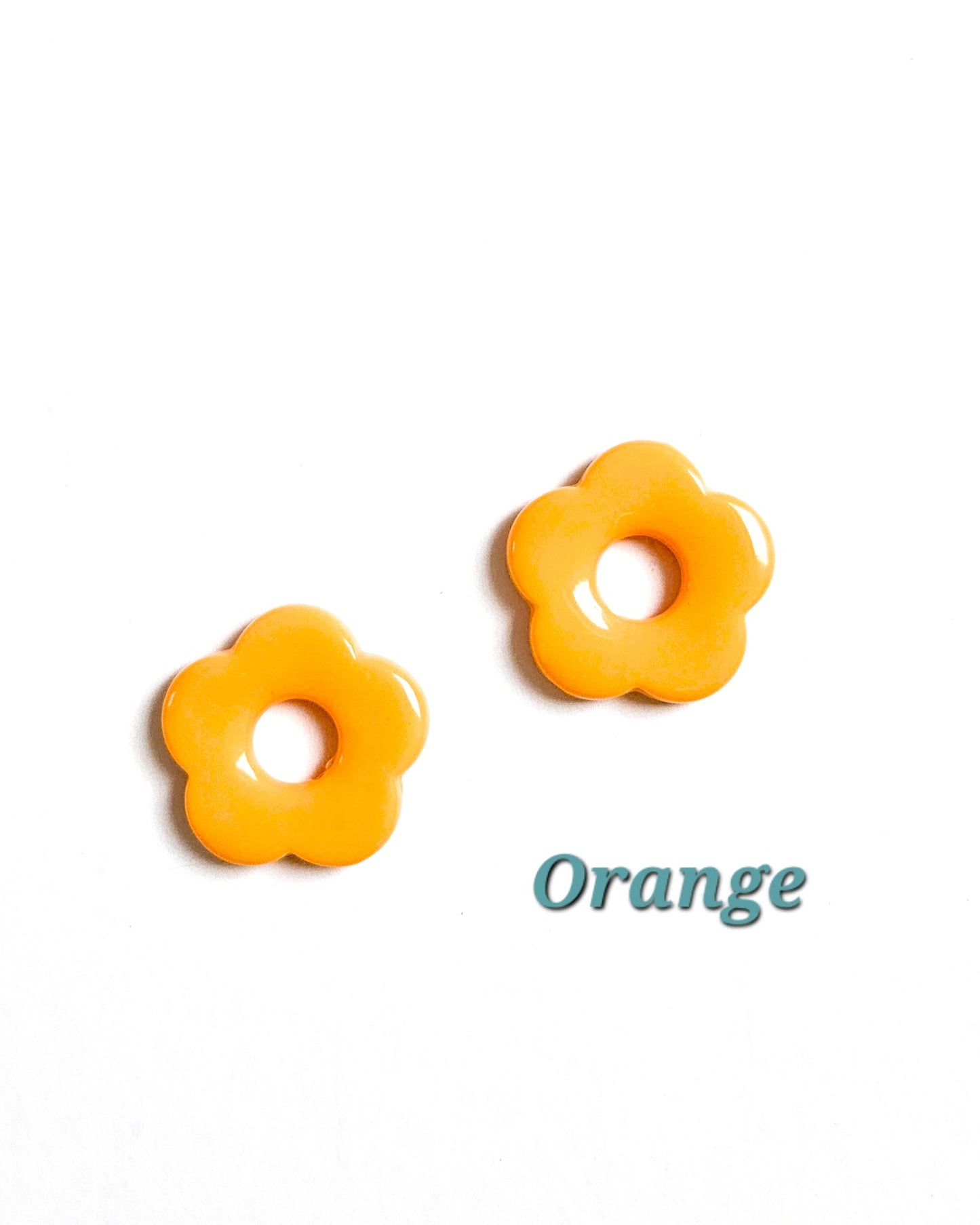 Créoles et fleurs interchangeables