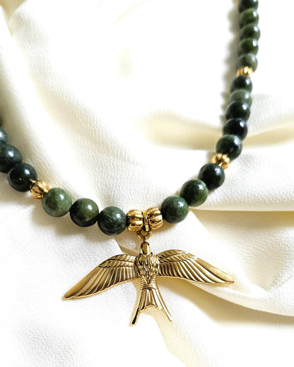 Collier Hirondelle perles de jade - création Bahia