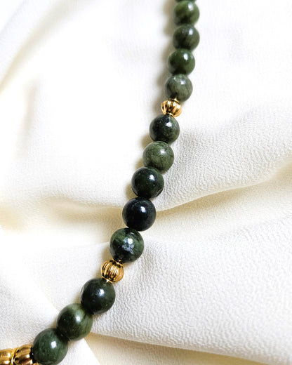 Collier Hirondelle perles de jade - création Bahia