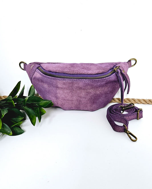 Sac banane Kim en cuir irisé violet