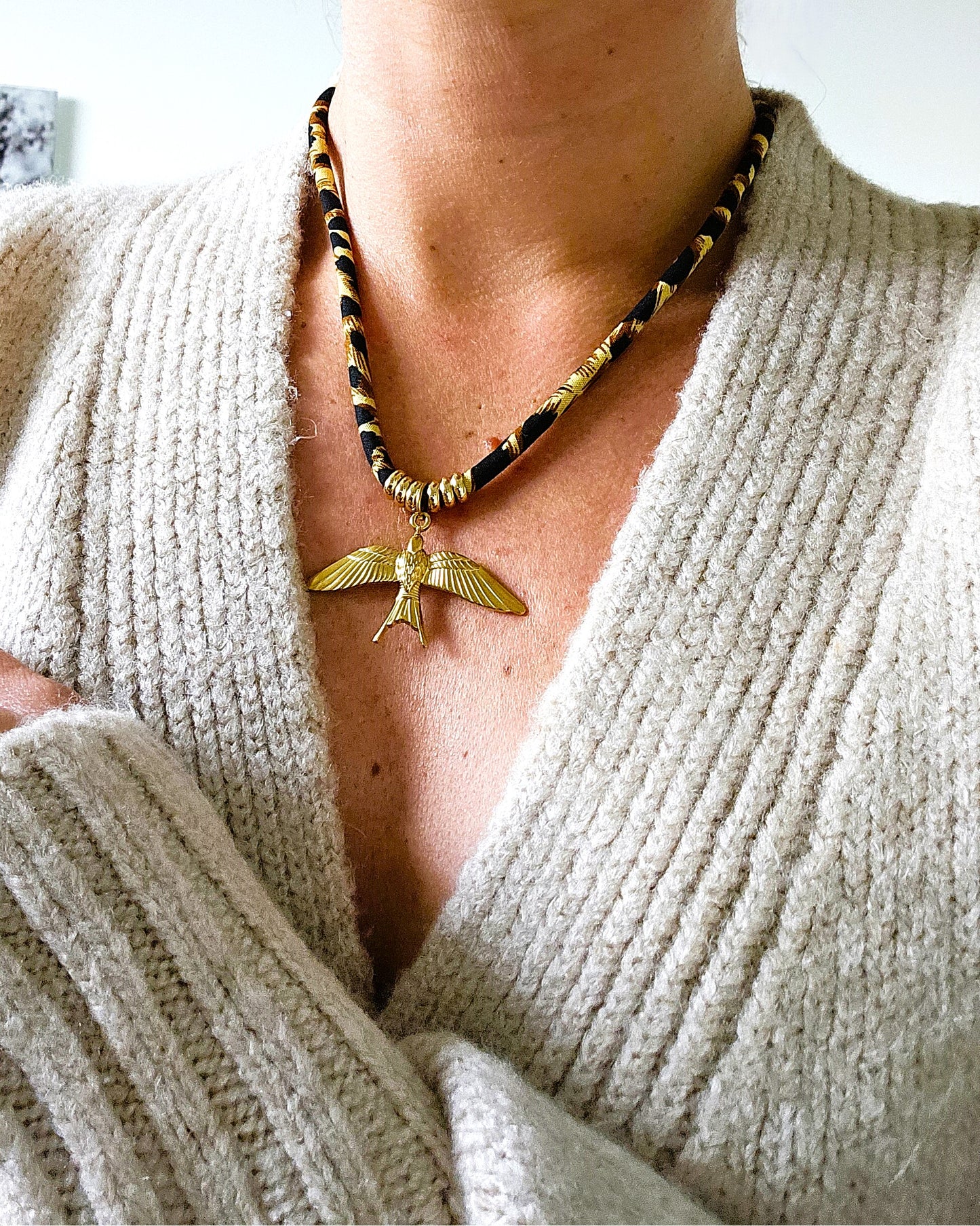 Collier Léo hirondelle