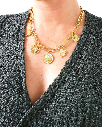 Collier Moon