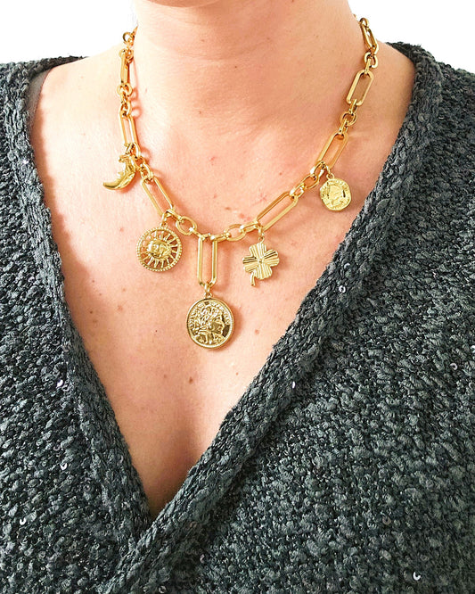 Collier Moon