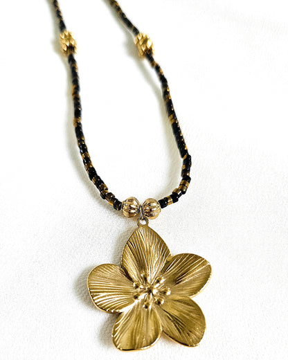 Collier Night fleur - création bahia