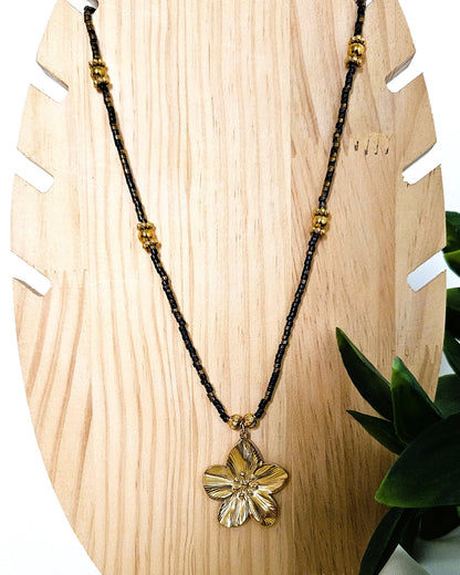 Collier Night fleur - création bahia