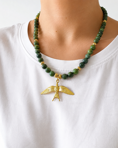 Collier Hirondelle perles de jade - création Bahia