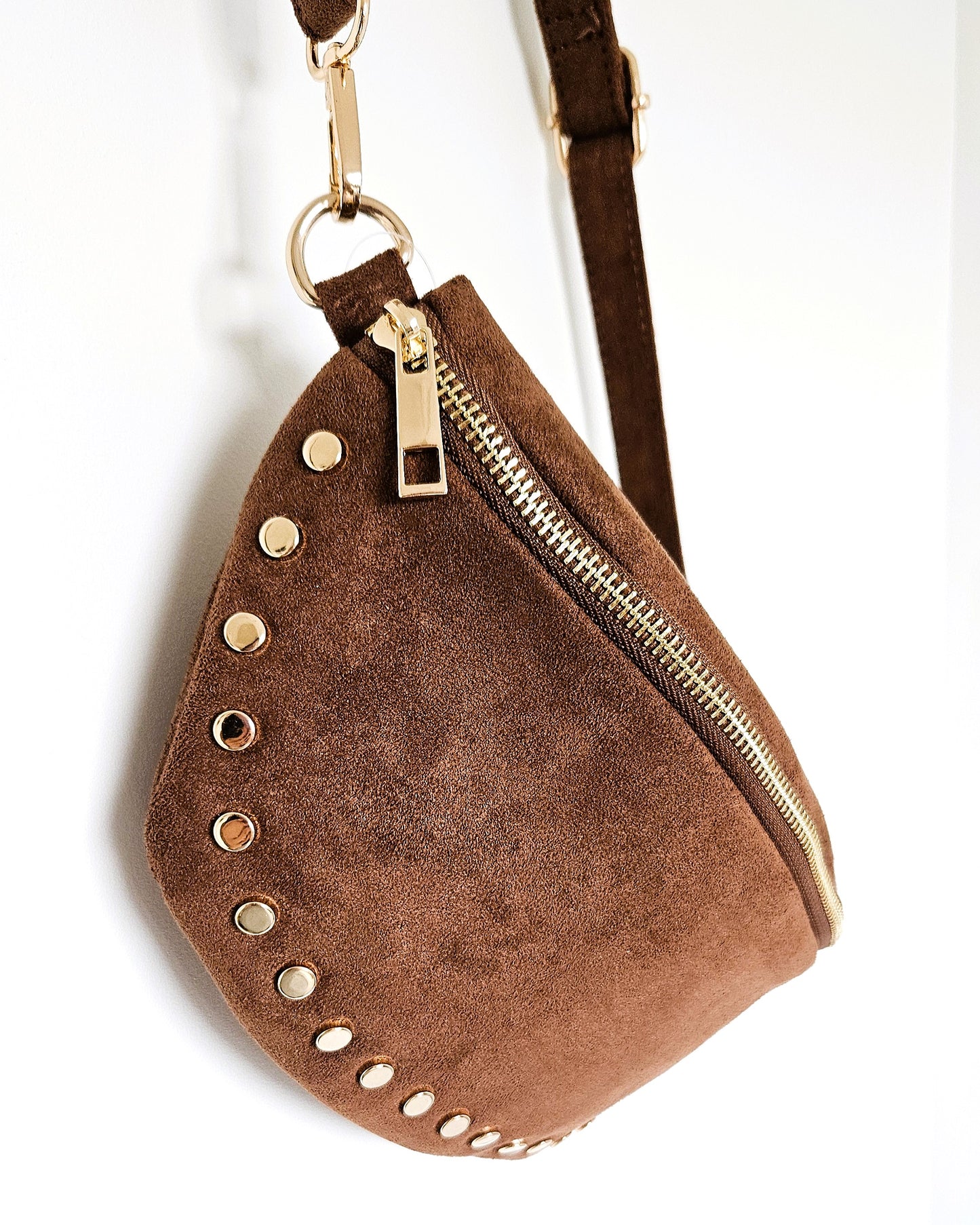 Sac banane Stella cloutée chocolat